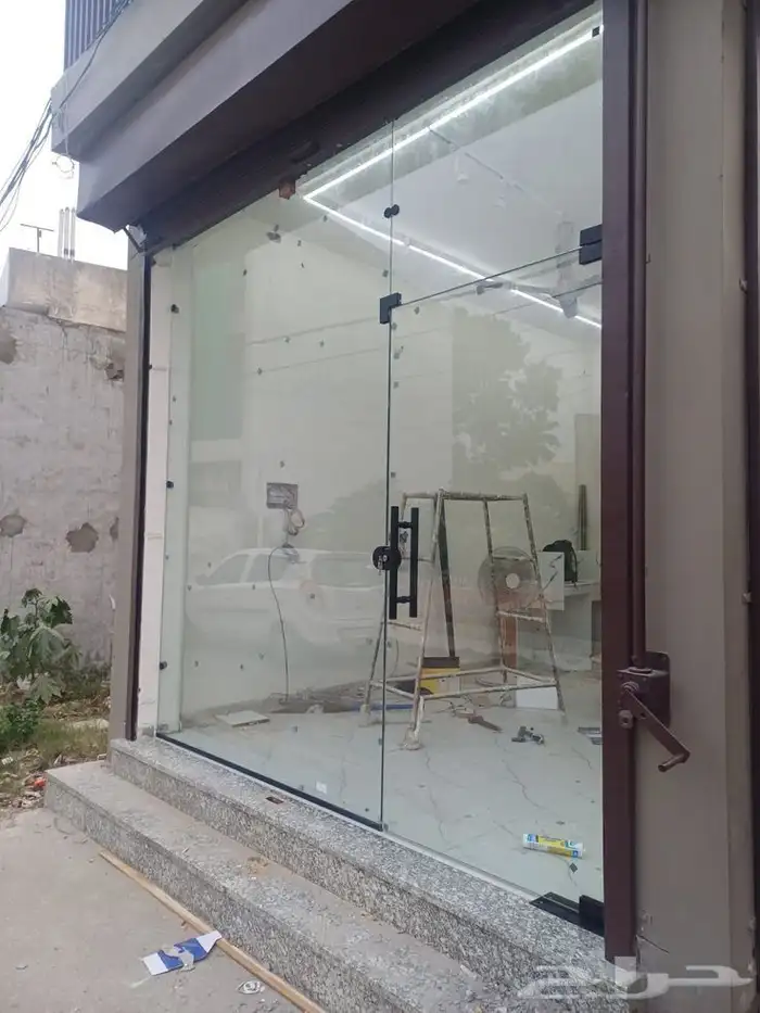 زجاج ابواب زجاج سكريت سور زجاجي حاوجز قزاز glass مكاتب زجاج 6