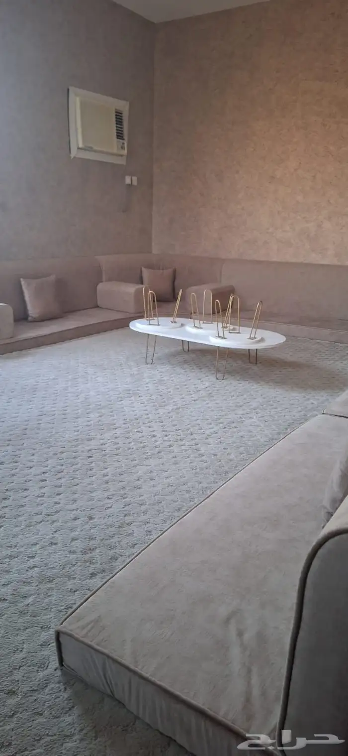 مجلس ارضي للبيع 0