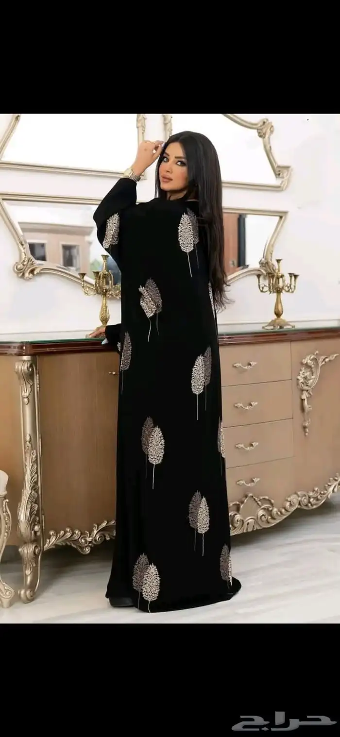 مصمم تطريز عبايات لوحات  طقم بيبي  وشاح تخرج شعار 4