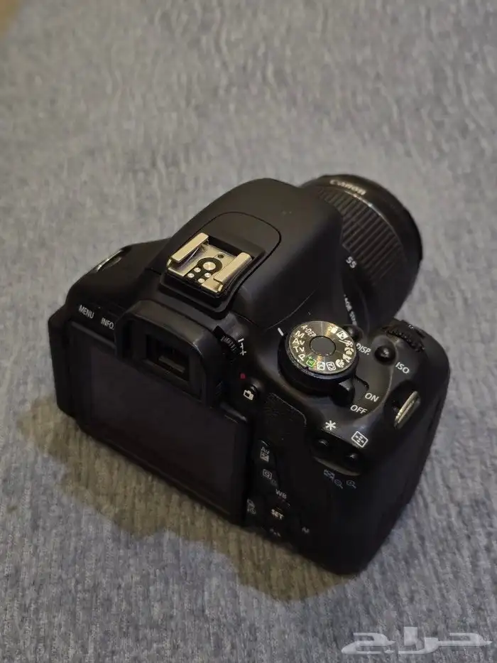 كاميرا canon 600D للبيع مع عدستها 2