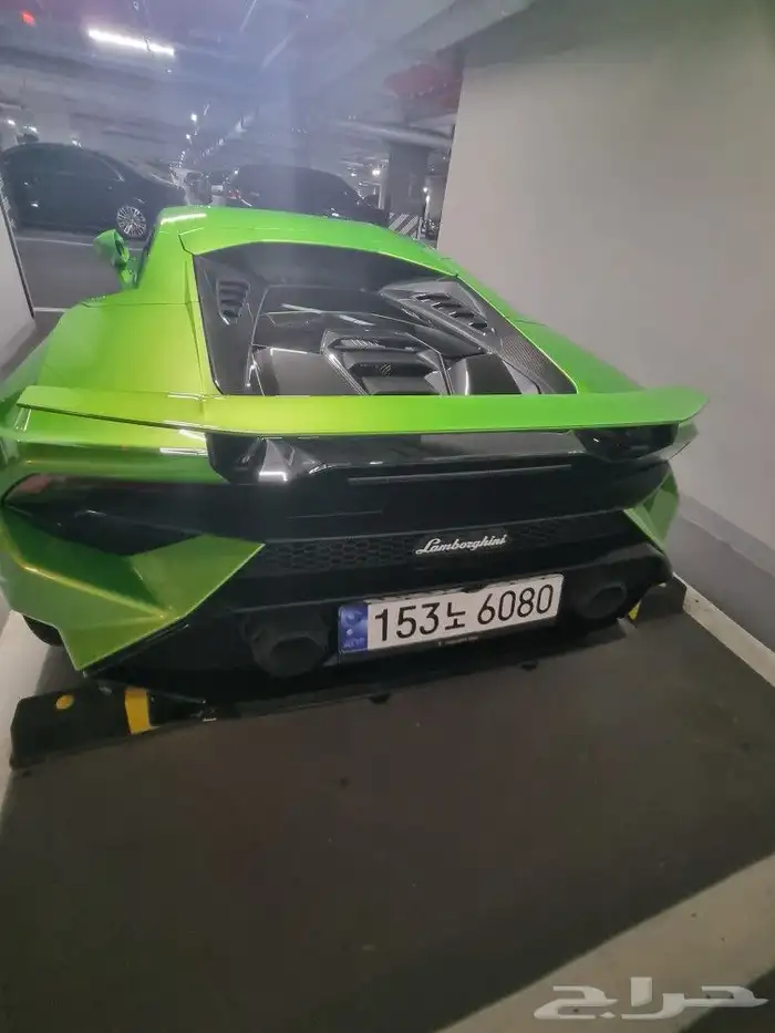 لامبورغيني هوراكان 2023 تيكنيكا 4