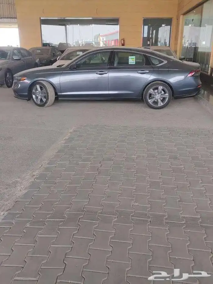 هوندا أكورد EX نص فل 2025 متوفر لدى الحسن 1