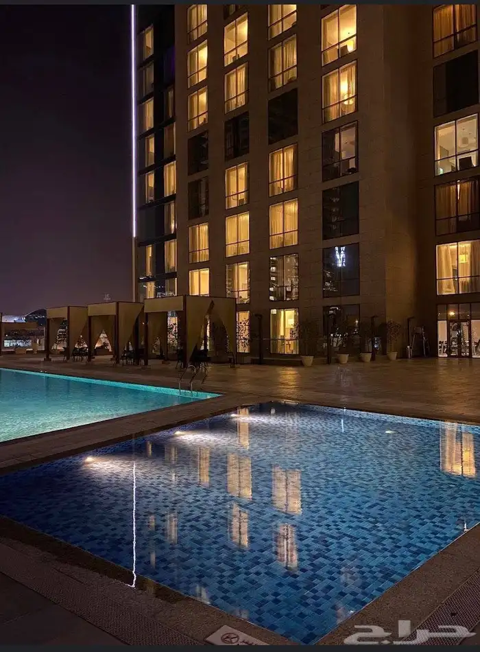 شقة فاخرة ببرج رافال سكوت للبيع 1