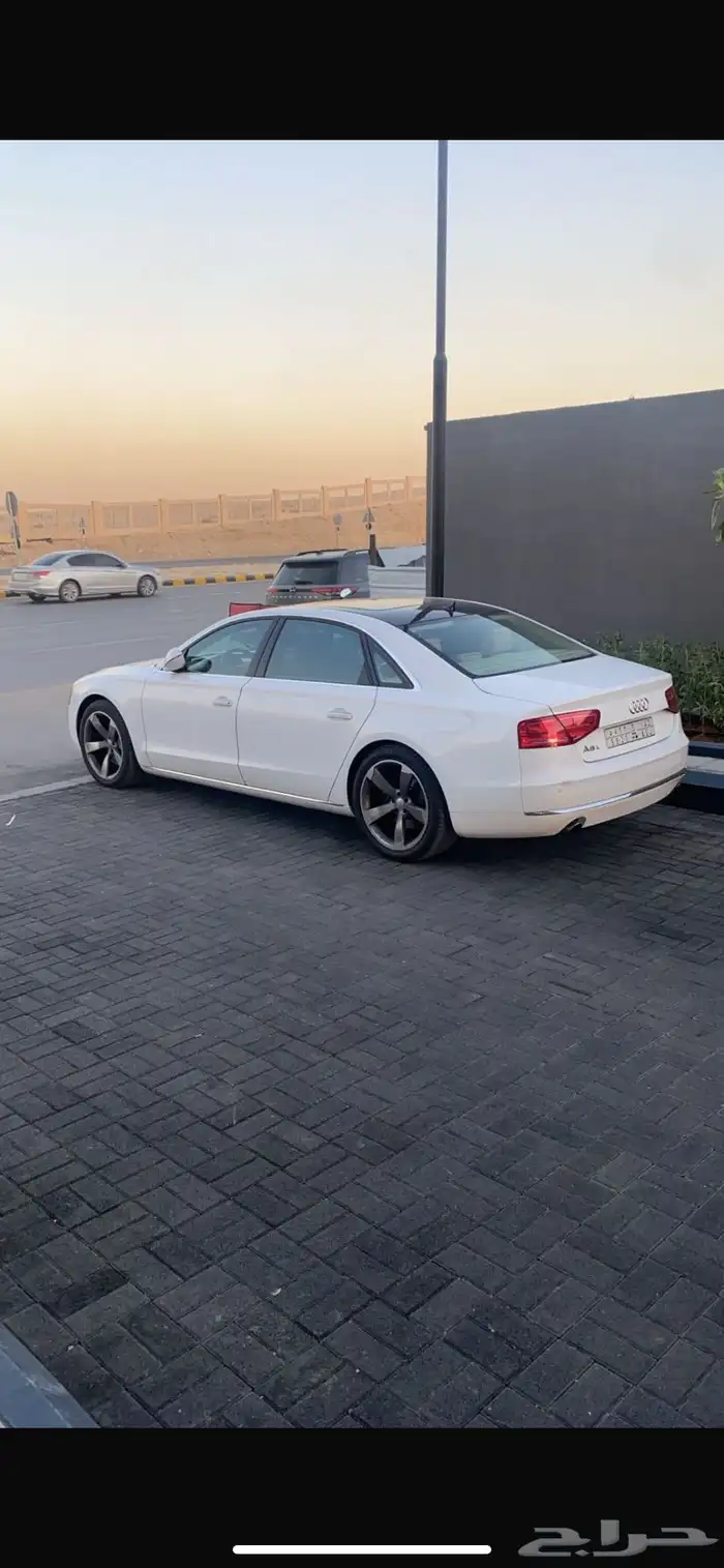 اودي a8 1