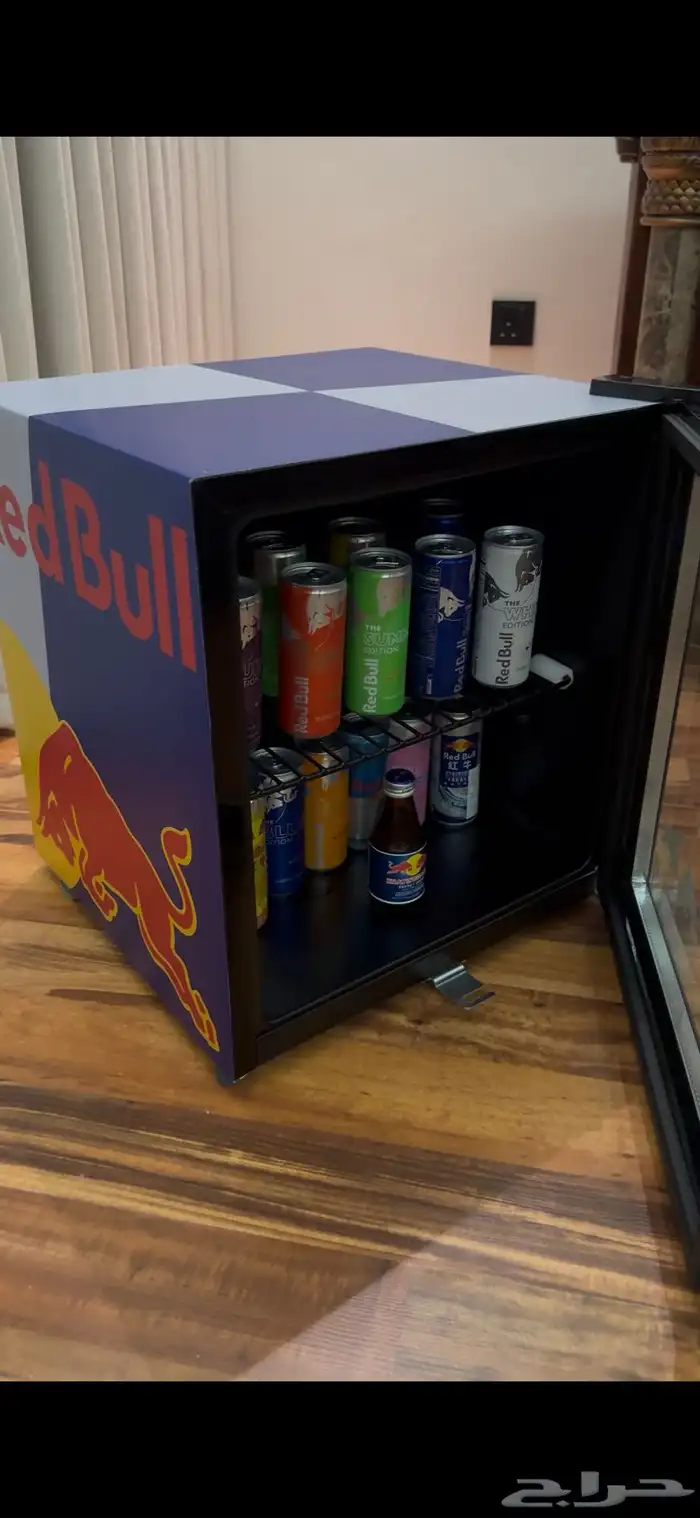 ثلاجة ريد بول 1