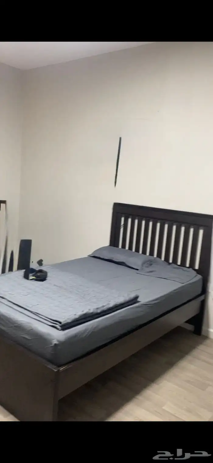 سرير بحاله ممتازه للبيع 0