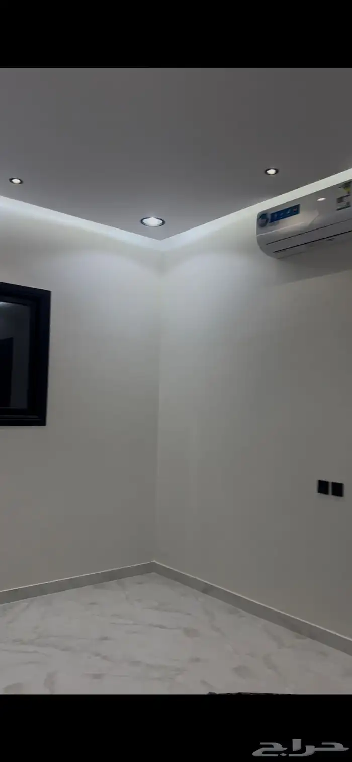 شقه عزاب للايجار فالمجمعه جديده قريبه من الجامعه بالف ريال 1