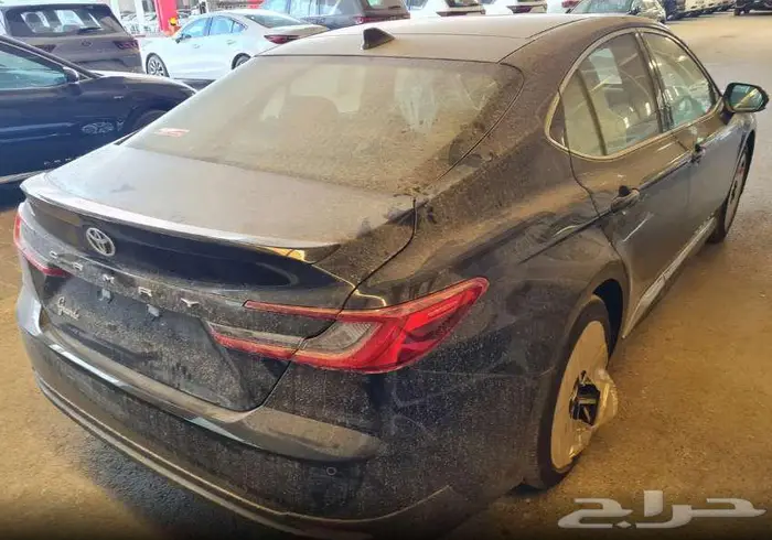 تويوتا كامرى 2025 3