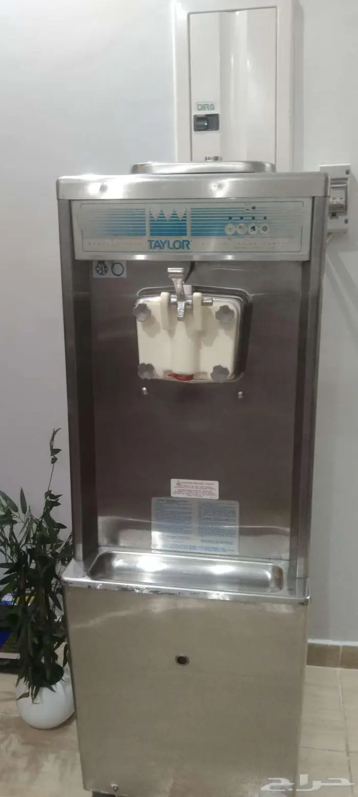مكينة ايسكريم للبيع تايلور 2