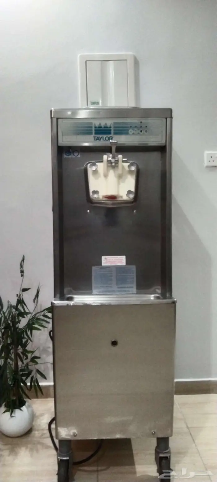 مكينة ايسكريم للبيع تايلور 4