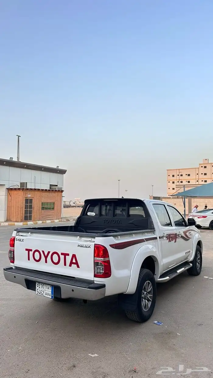 هايلكس 2014 دبل صنف 7