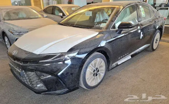 تويوتا كامرى 2025 0
