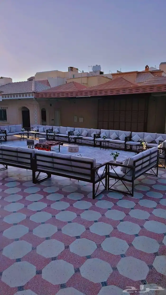 تاجير كراسي وطاولات وفرشات وجلسات شعبيه وجلسات مغربيه 1