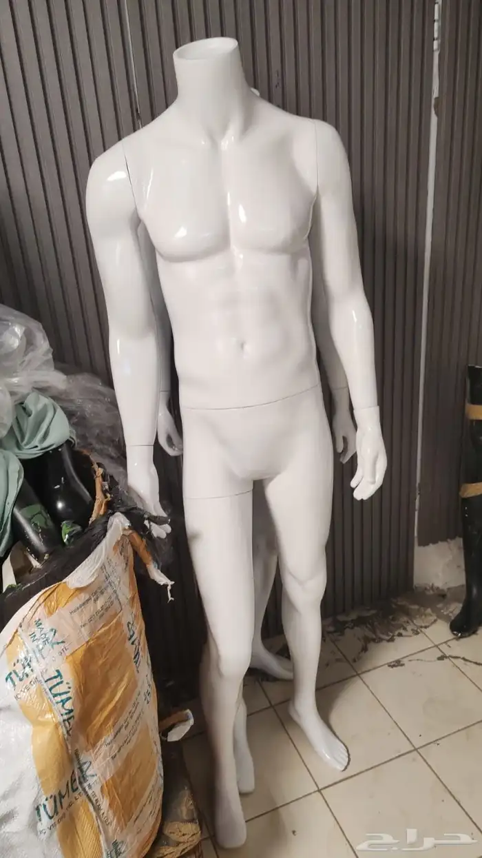 مليكان مانيكان ملكانات منيكان مونيكان مجسمات عرض ملابس مستخد 7