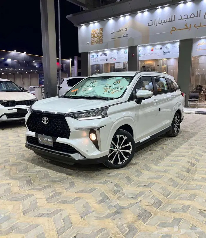 تويوتا فيلوز GLX موديل 2025 0