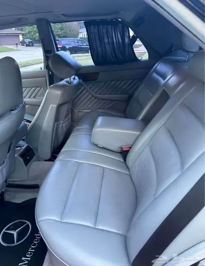 للبيع مرسيدس SE300 موديل 1989 Mercedes-Benz 300 se index