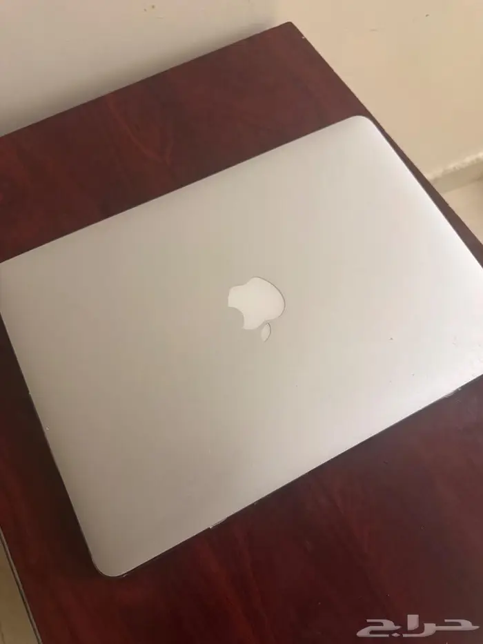 لابتوب آبل للبيع 1