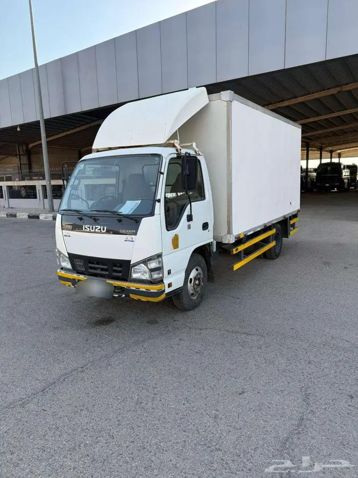 ايسوزو دينا 2015 0