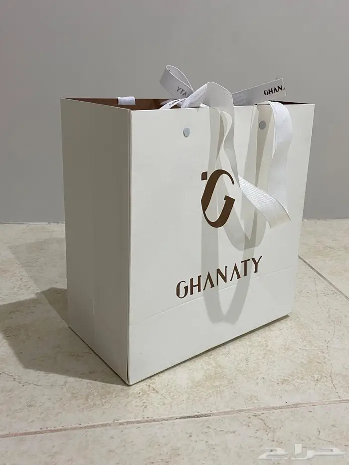 عطر 3