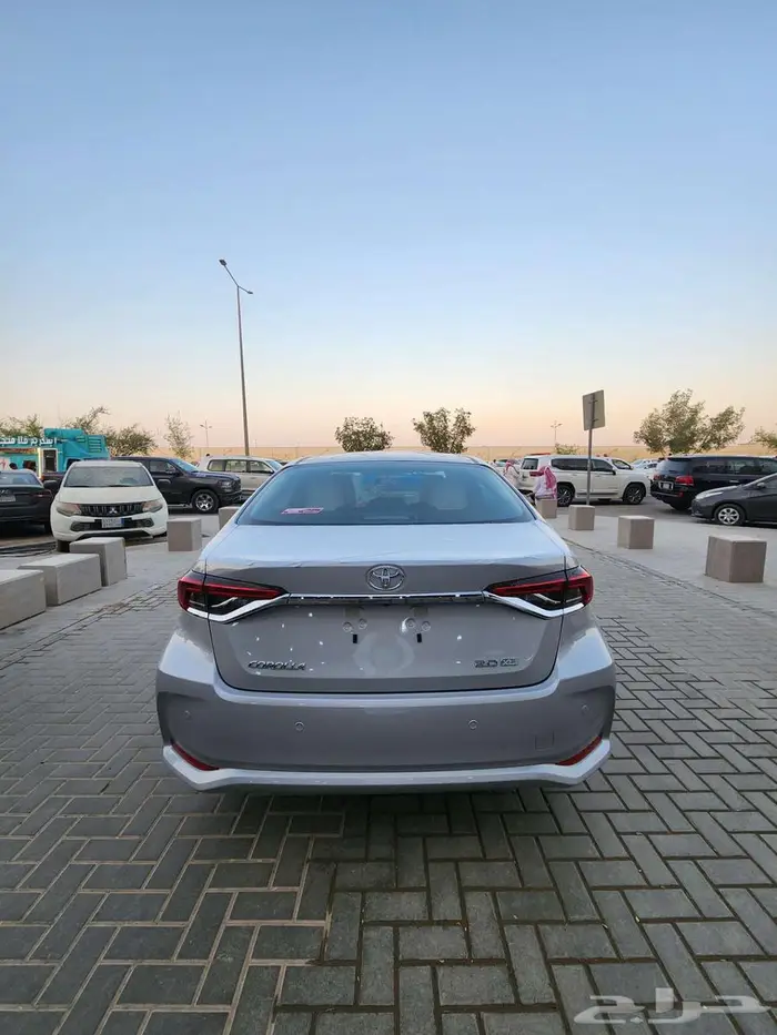 كورولا XLI 2.0 طيس بنزين 2025 استاندر 4