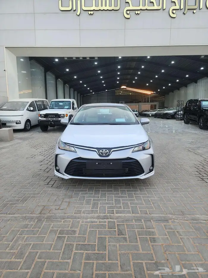 كورولا XLI 2.0 طيس بنزين 2025 استاندر 2
