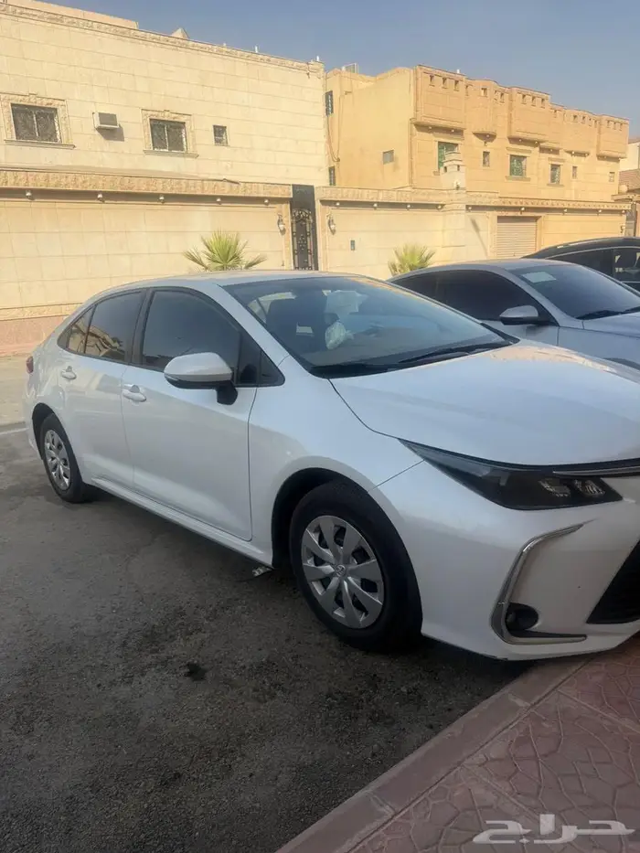 للبيع تويوتا كورلا 2023 مكينة الفين 3