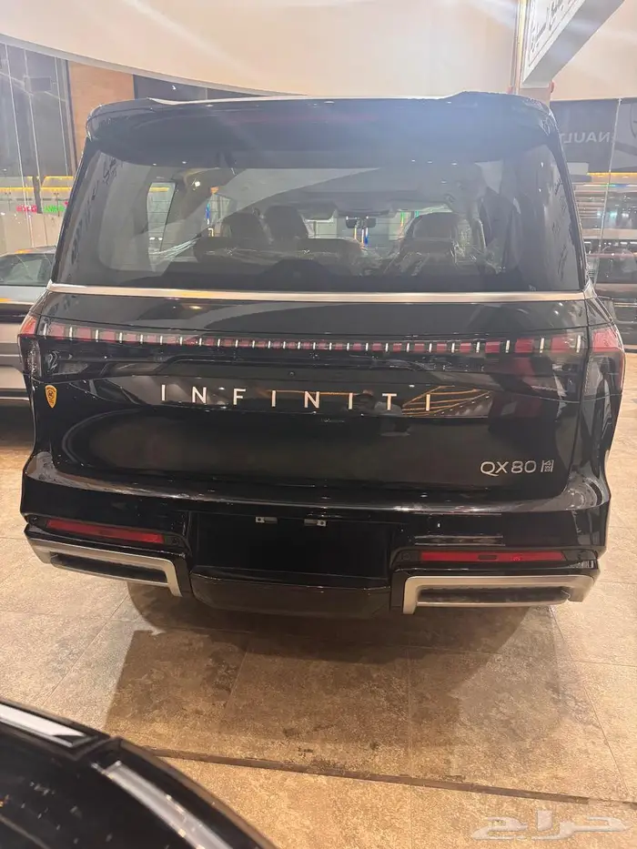 إنفينيتي QX80 سينسورى 2025 سعودي 4