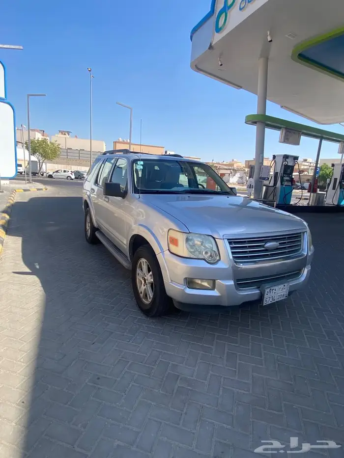 للبيع اكسبلورر موديل 2010 6