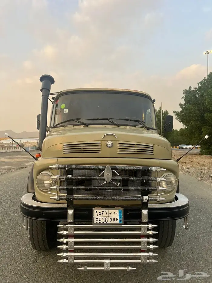 مرسيدس بوز سكس وايت 1981 9