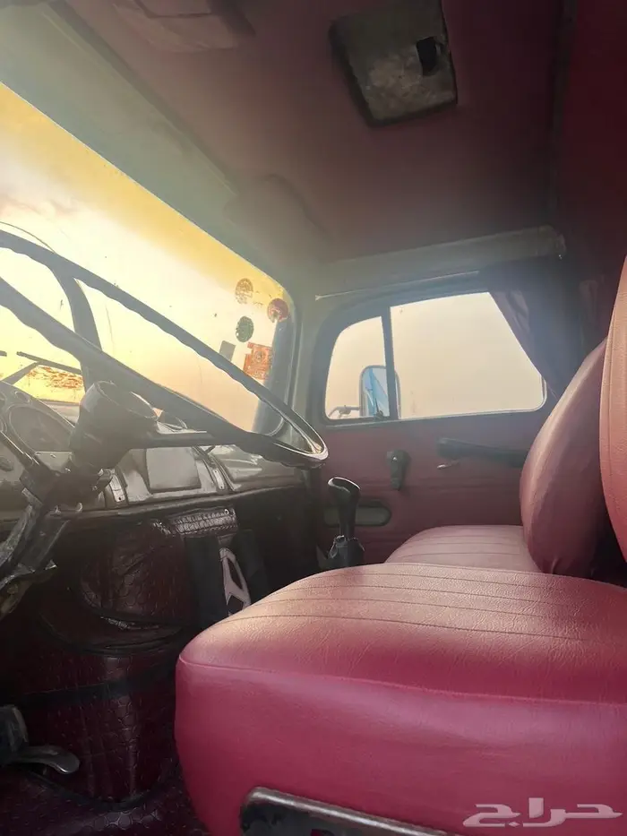 مرسيدس بوز سكس وايت 1981 11