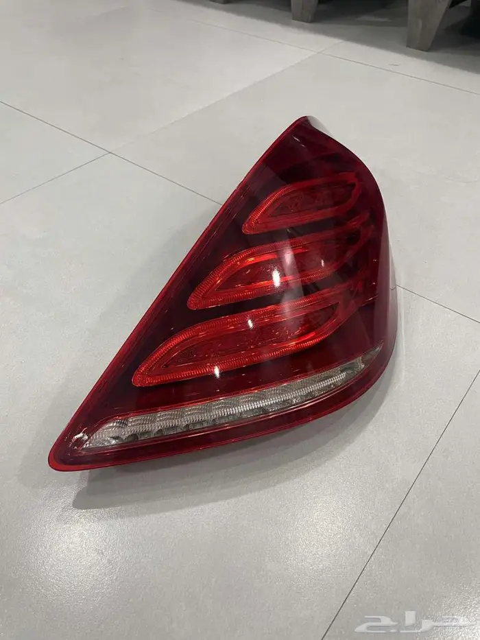 اسطب مرسيدس S يخت 2014 - 2017 يمين أصلي نظيف جدا 2