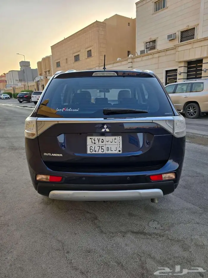 2015 Mitsubishi Outlander ful option AWD sunroof urgent sale 3