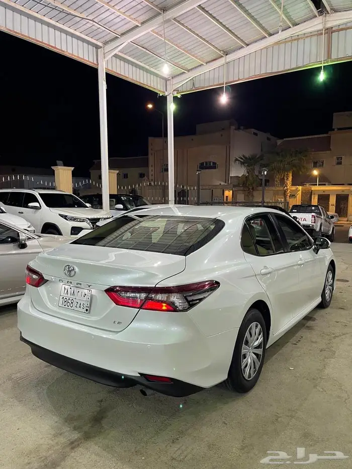 للبيع كامري موديل 2023 3