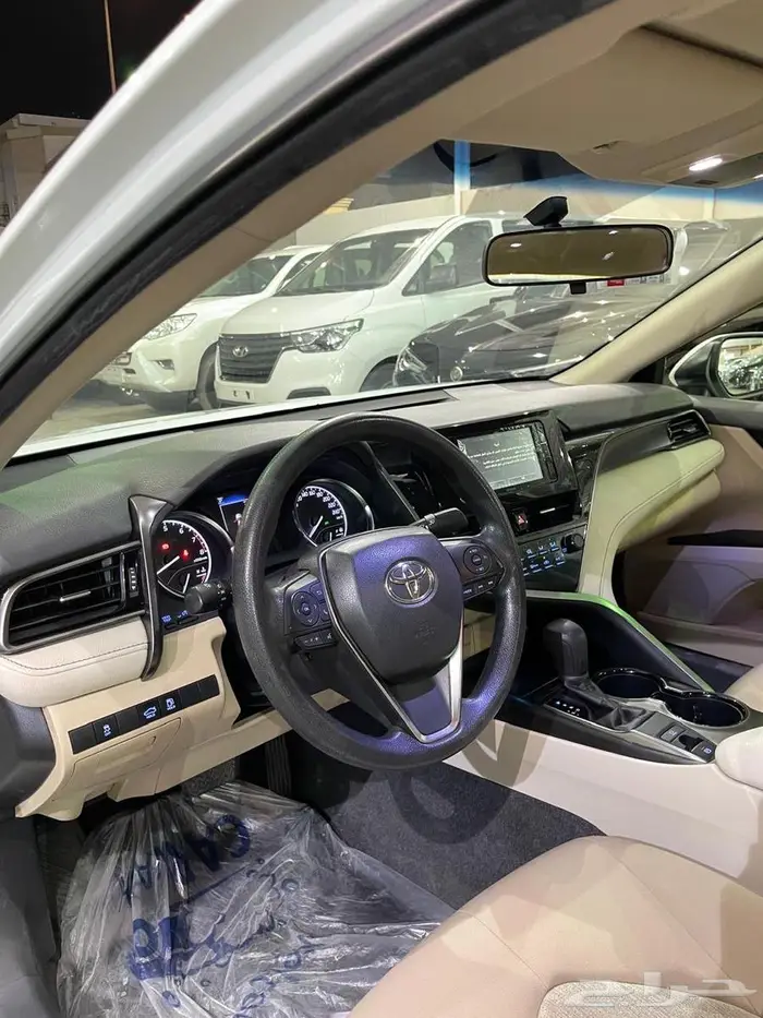 للبيع كامري موديل 2023 8