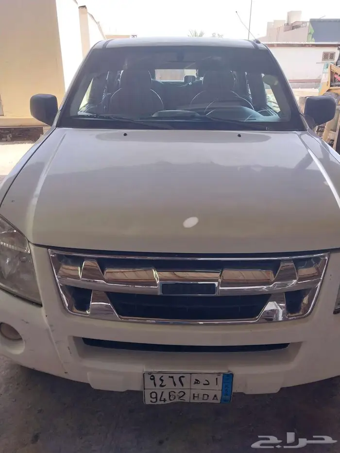 ايسوزو اتوماتيك موديل 2005 1