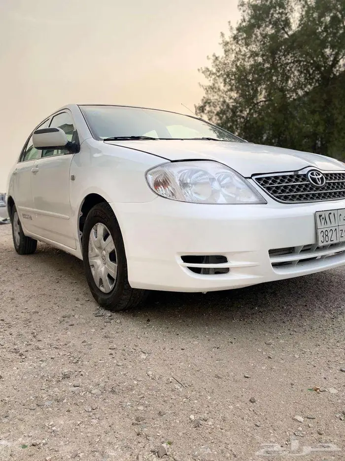 للبيع كورلا 2004 3