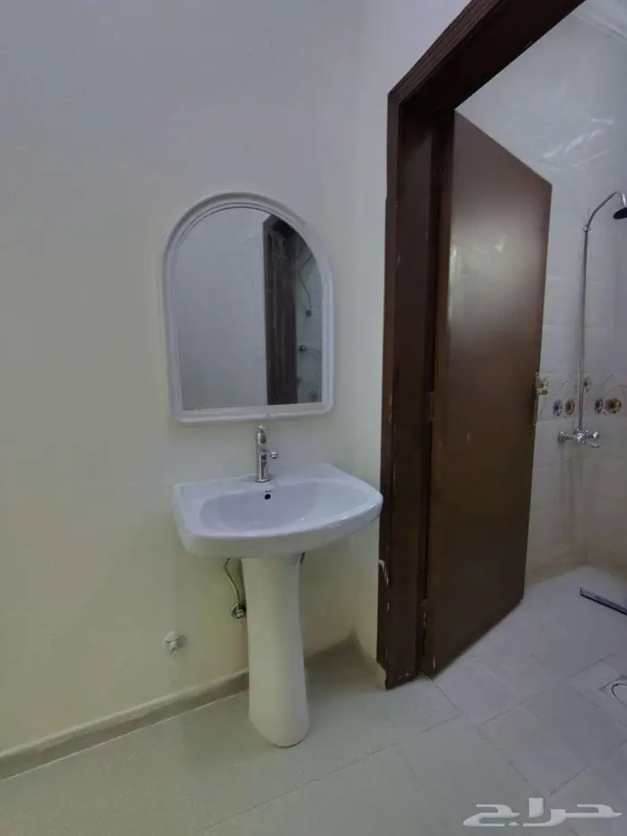 للايجار شقة عوائل في الرياض حي المونسية  عرض رقم D1352 12