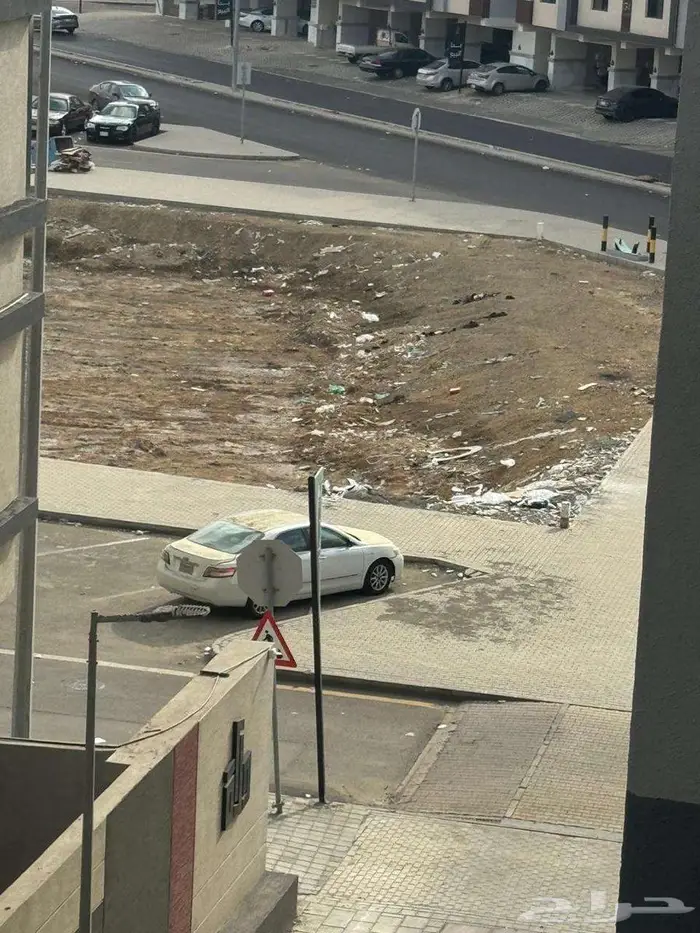 للبيع شقة مميزة   حي المنار 11