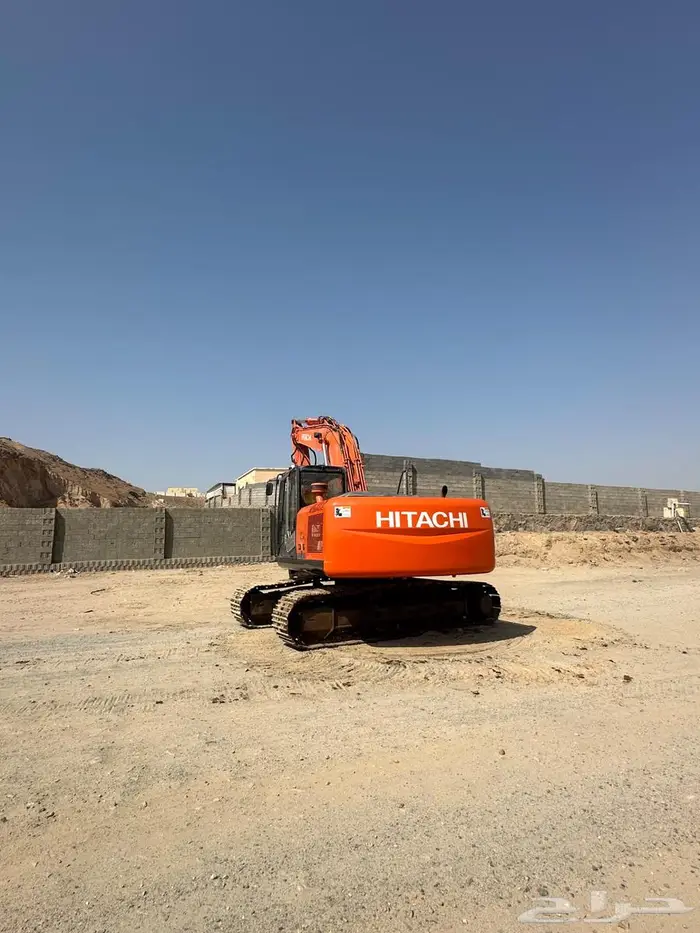 بوكلين هيتاشي 2010 3