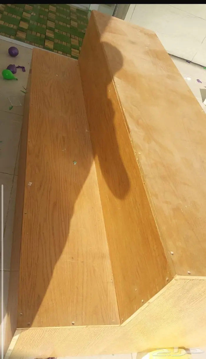 طاولة خشب استاند 1