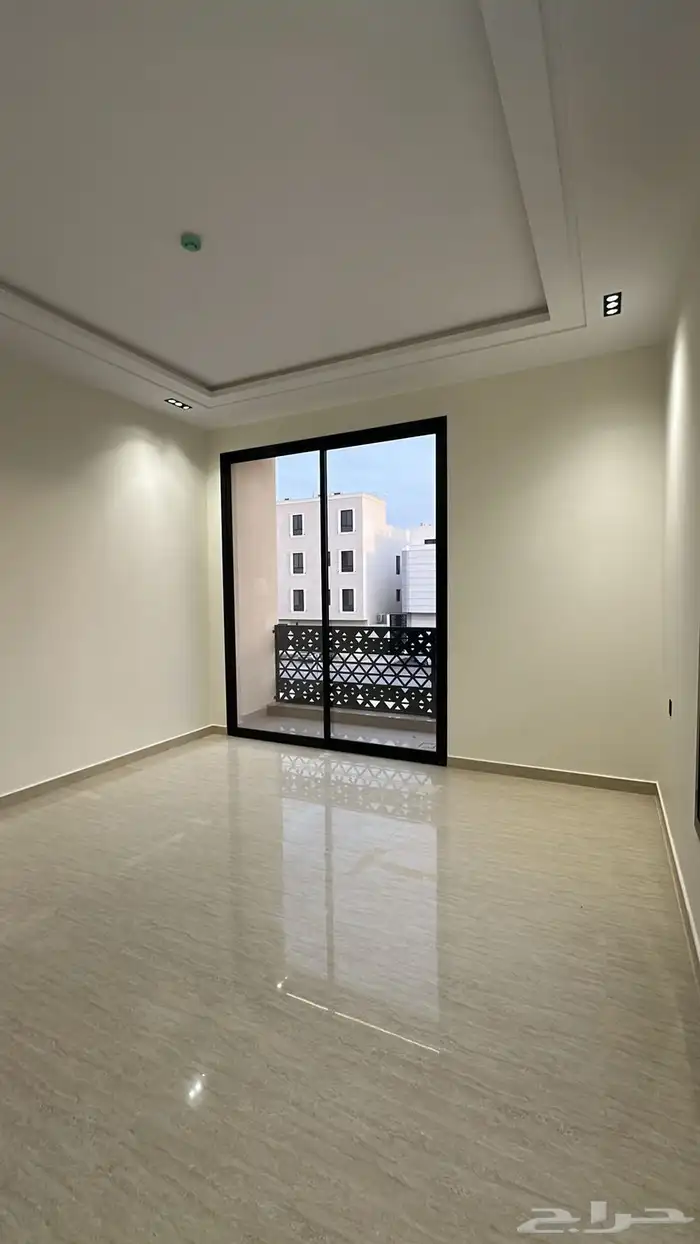 ثلاث عماير بحي طويق للبيع شقق 5