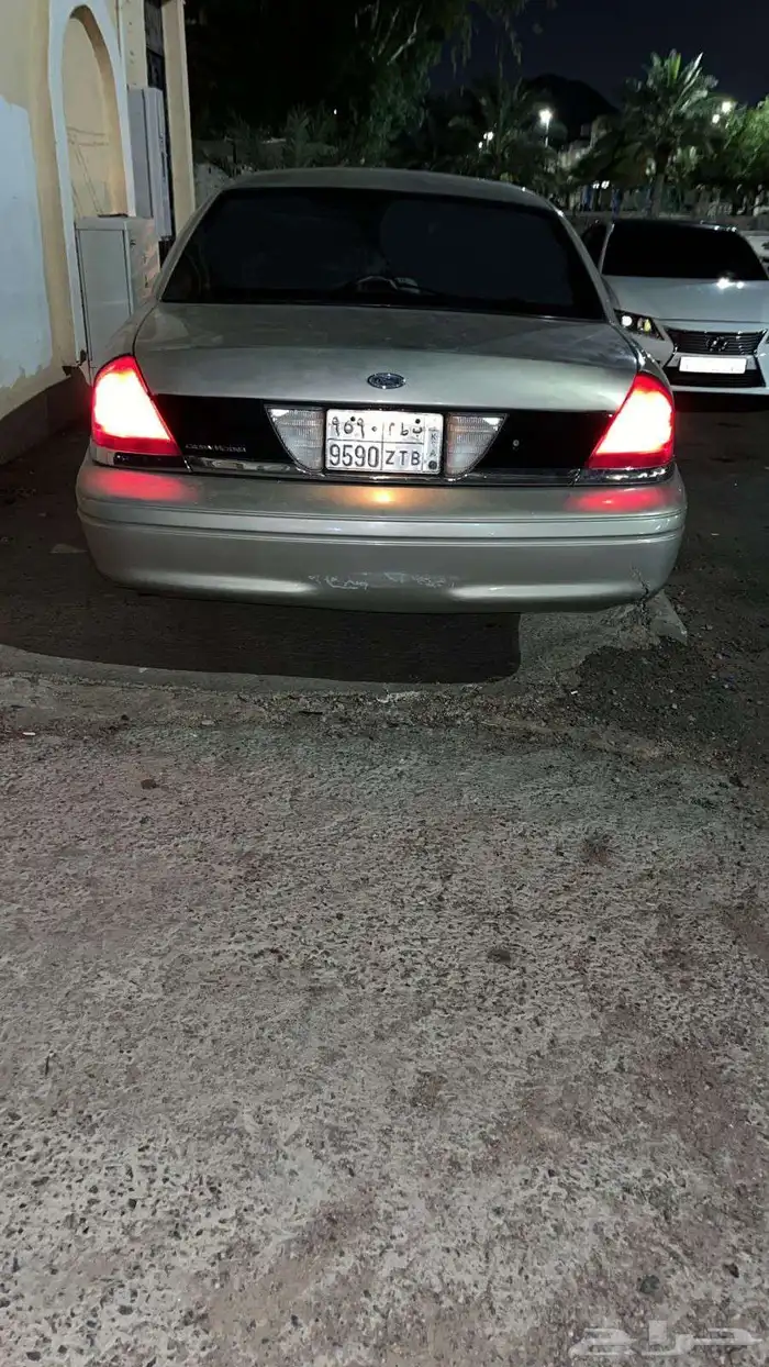 فورد فكتوريا 2011 سعودي 7