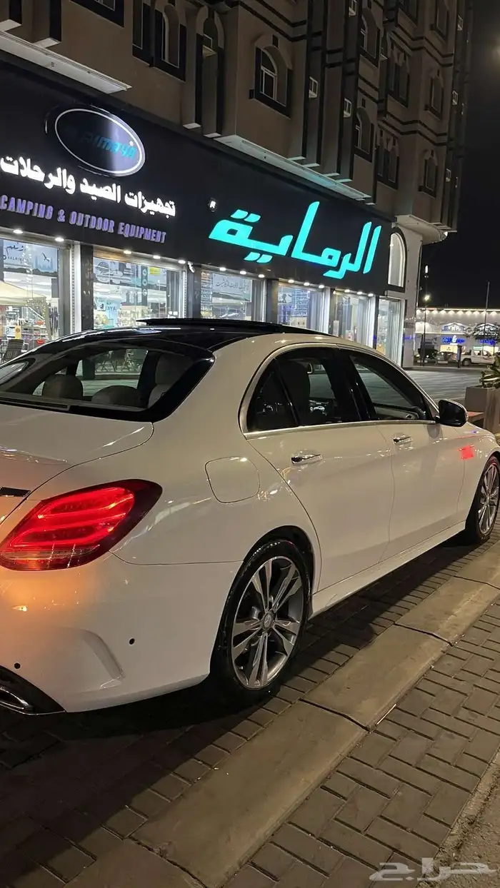 للبيع مرسيدس C300 كت 63 AMG أمريكي 18