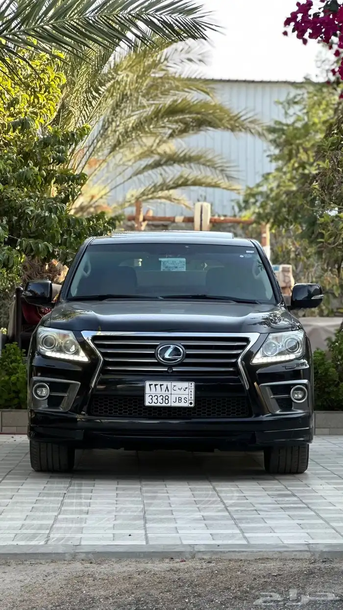 لكزس 570 اسود 0