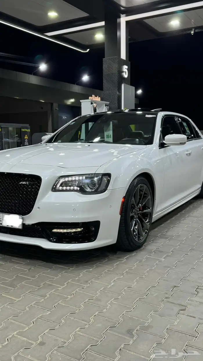 كرايزلر SRT 6