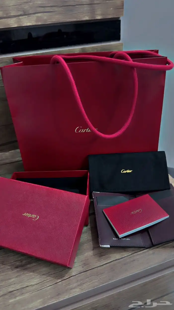 بوك كارتيه ( محفظه غير مستخدمه ) 0