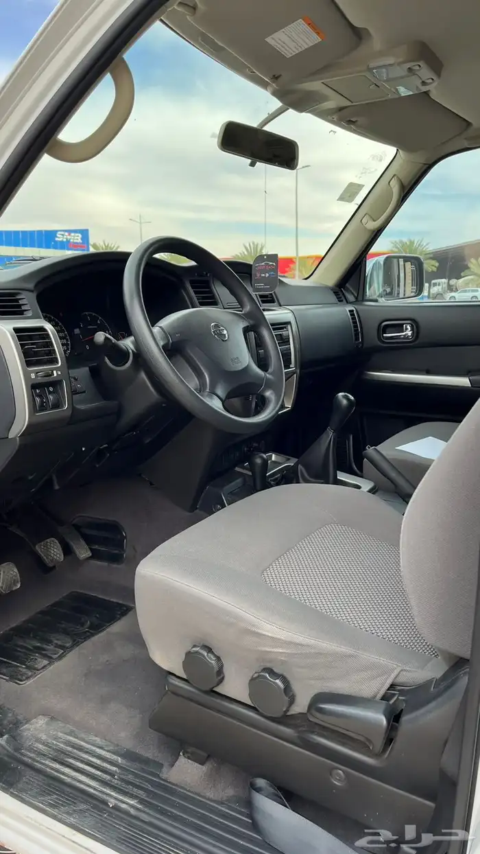 باترول 2016 قير عادي مخزن 9