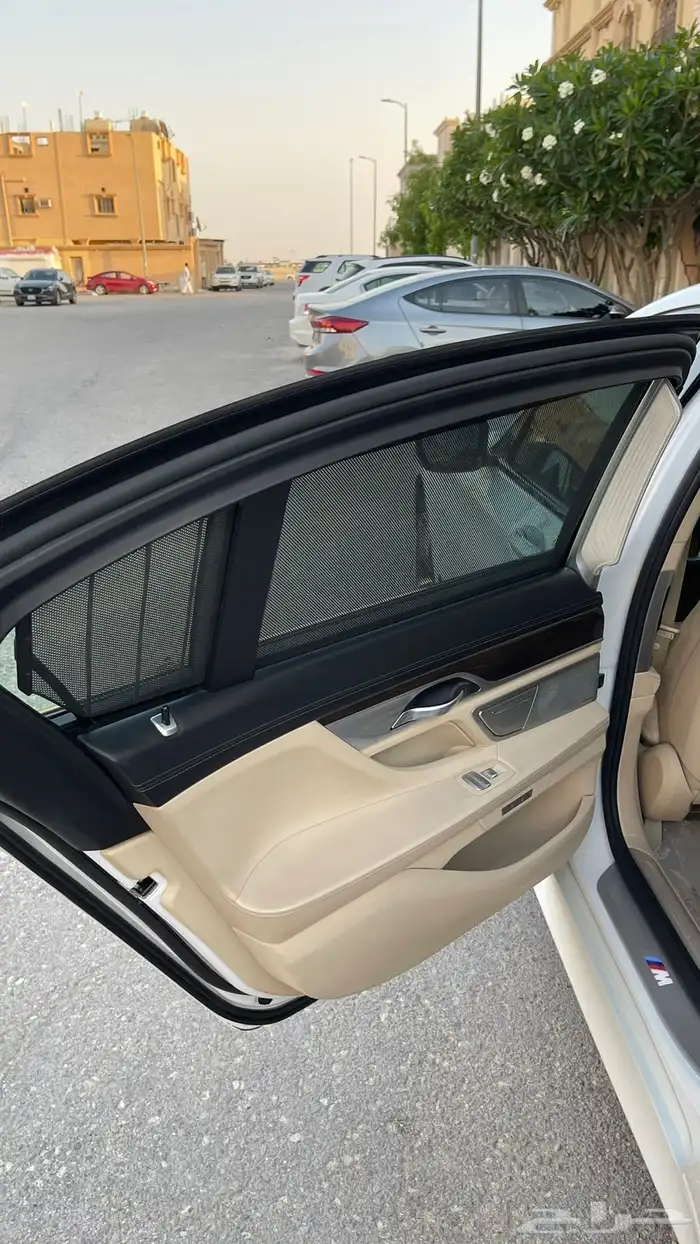 بي ام دبليو2016Li 750 الموقع الاحساء 32