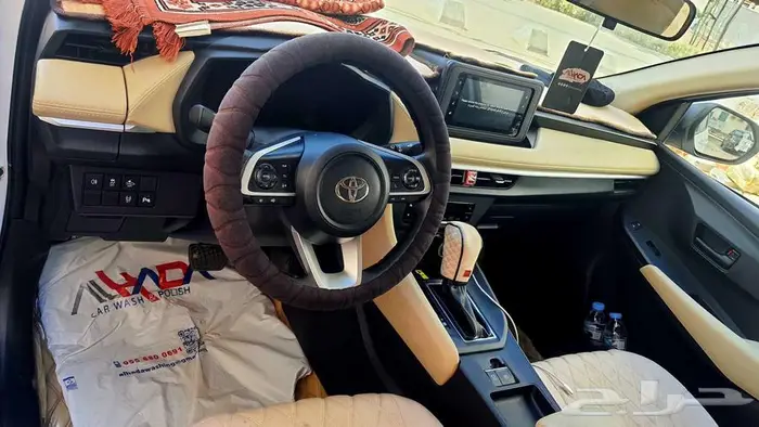 Toyota Yaris plus 2024 5