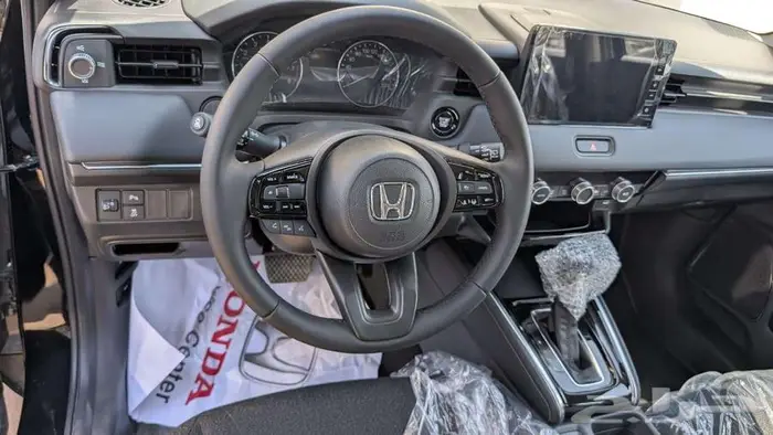 هوندا HR-V نص فل 2025 7